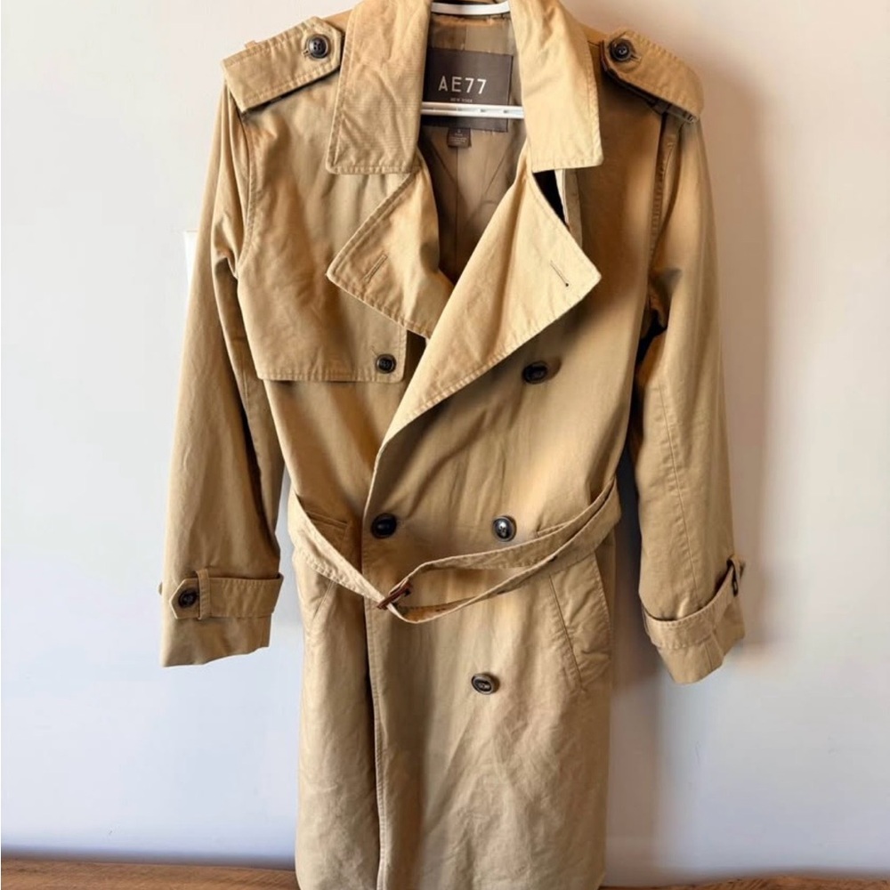 American Eagle Outfitters Tan Trench Coat
